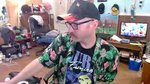 Snapshot of hairyoldperv chatting on 06-15-26, 05:09 Justin online show from 06-15-26, 05:09