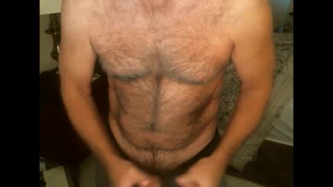 Hairy pecs online show from 01-26-25, 05:44
