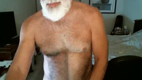 Snapshot of hairypecsguy chatting on 06-03-26, 07:22 Hairy pecs online show from 06-03-26, 07:22