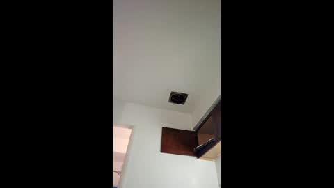 Snapshot of haitiankingxxx chatting on 12-17-25, 05:57 haitiankingxxx online show from 12-17-25, 05:57