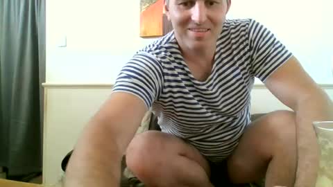 Snapshot of hakfin666 chatting on 06-24-26, 03:33 hakfin666 online show from 06-24-26, 03:33