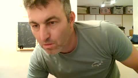 Snapshot of hakfin666 chatting on 07-01-26, 03:41 hakfin666 online show from 07-01-26, 03:41