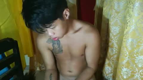 Snapshot of haku020485 chatting on 11-24-25, 03:45 haku020485 online show from 11-24-25, 03:45