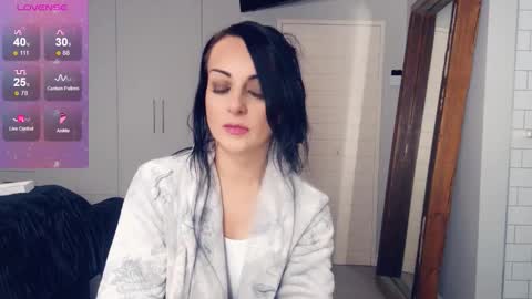 Snapshot of haley_vernandez chatting on 10-30-25, 09:11 Haley online show from 10-30-25, 09:11