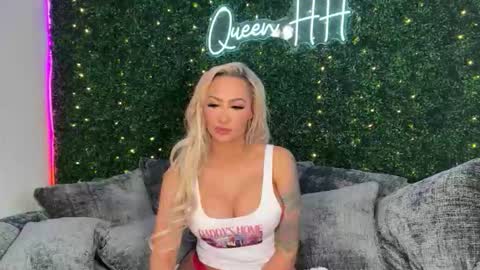 Halia Hill online show from 01-06-26, 09:29