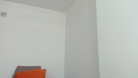 Snapshot of halle_1 chatting on 07-21-26, 10:12 halle_1 online show from 07-21-26, 10:12