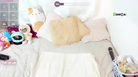 HALLE online show from 04-07-26, 12:22