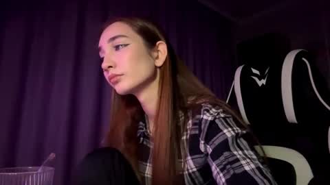 Holly online show from 11-25-25, 07:14