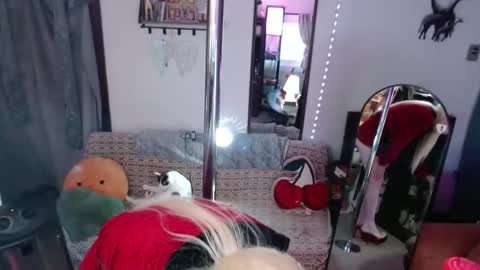 halovalentine online show from 02-28-26, 01:12