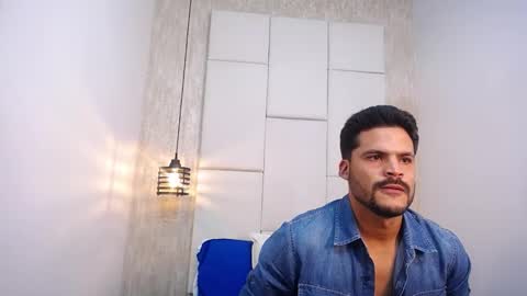 Snapshot of hamilton_1 chatting on 11-11-25, 07:58 Hamilton online show from 11-11-25, 07:58