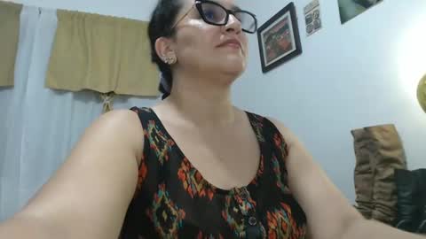 Snapshot of hammer9247 chatting on 09-28-25, 11:04 hammer9247 online show from 09-28-25, 11:04