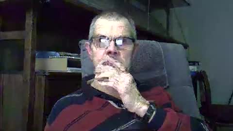 Snapshot of hamto65 chatting on 01-06-26, 10:56 Prefer men 80 online show from 01-06-26, 10:56