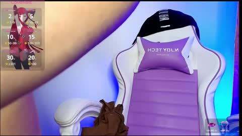 Hana Garcia online show from 02-24-25, 01:13