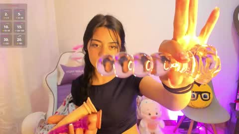 Hana Garcia online show from 11-03-25, 01:08