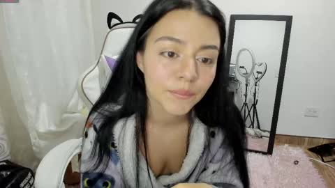 Hana Garcia online show from 05-15-26, 11:56