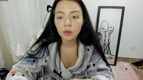 Hana Garcia online show from 05-16-26, 12:40