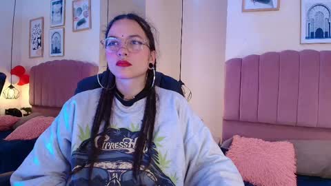 Snapshot of hanabie_ chatting on 04-08-26, 03:17 hanabie_ online show from 04-08-26, 03:17