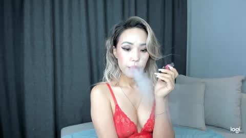 Snapshot of hanah_cho_cho chatting on 12-07-24, 05:15 Hanah online show from 12-07-24, 05:15