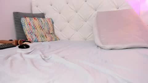 Snapshot of hanah_gray chatting on 03-11-25, 05:24 hanah_gray online show from 03-11-25, 05:24