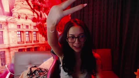 Snapshot of hanaku_8 chatting on 01-13-25, 08:37 Hanaku online show from 01-13-25, 08:37