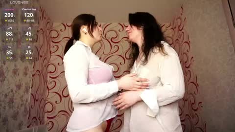  Blair and Ethel  online show from 04-08-26, 05:18