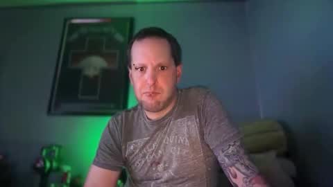 hand_banana_420 online show from 04-02-26, 07:55