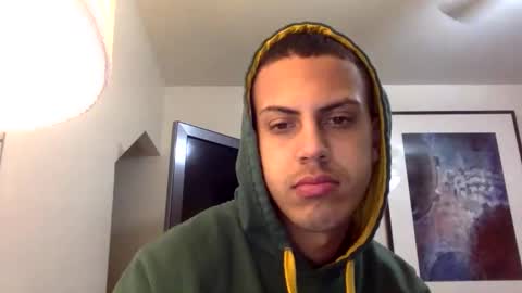 handsome01_ online show from 12-22-25, 12:51