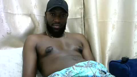 Snapshot of handsome_king30 chatting on 12-20-24, 08:12 handsome king online show from 12-20-24, 08:12