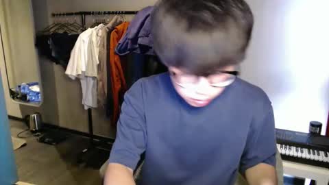 handsome_mannn online show from 01-09-26, 12:08