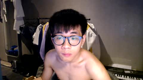 handsome_mannn online show from 07-14-26, 10:48