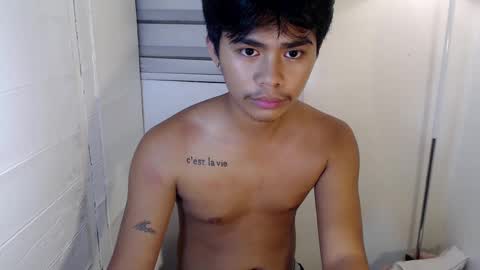 Snapshot of handsome_vanana chatting on 02-11-25, 04:13 handsome_vanana online show from 02-11-25, 04:13