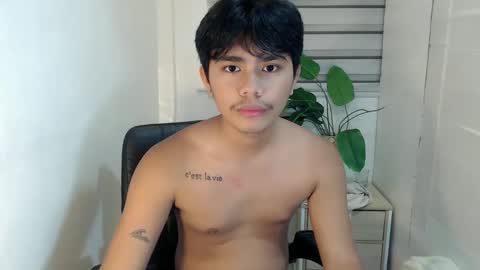 Snapshot of handsome_vanana chatting on 02-13-25, 10:12 handsome_vanana online show from 02-13-25, 10:12