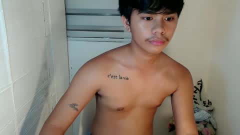 Snapshot of handsome_vanana chatting on 02-16-25, 12:19 handsome_vanana online show from 02-16-25, 12:19