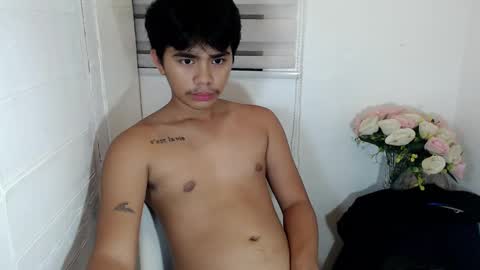 Snapshot of handsome_vanana chatting on 02-18-25, 03:21 handsome_vanana online show from 02-18-25, 03:21
