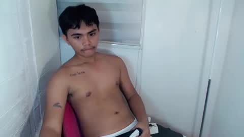 Snapshot of handsome_vanana chatting on 03-07-25, 06:46 handsome_vanana online show from 03-07-25, 06:46