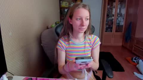 Mila online show from 01-09-26, 08:28