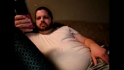 Snapshot of handsomedaddy198924 chatting on 02-02-26, 05:06 Handsomedaddy198923 online show from 02-02-26, 05:06