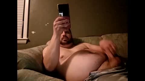 Handsomedaddy198923 online show from 04-15-26, 06:31