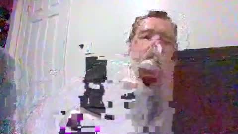 Snapshot of handsomedevil93 chatting on 01-09-26, 06:49 Matt online show from 01-09-26, 06:49