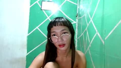 Snapshot of handsomedick143529 chatting on 05-04-26, 02:57 rimby and angelica nina online show from 05-04-26, 02:57