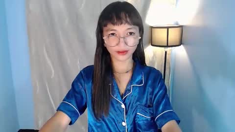 Snapshot of handsomedick143529 chatting on 06-08-26, 07:31 rimby and angelica nina online show from 06-08-26, 07:31