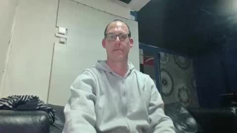 handsomeguy4ever online show from 03-15-26, 08:37