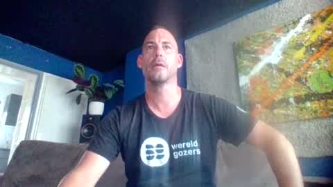 Snapshot of handsomeguy4ever chatting on 08-02-26, 05:33 handsomeguy4ever online show from 08-02-26, 05:33