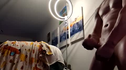 handsomerob42 online show from 10-03-25, 08:06