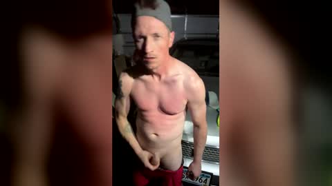 handsomerob42 online show from 06-16-26, 12:08