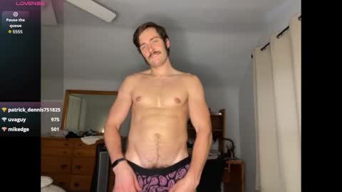 Snapshot of handsumhung chatting on 10-21-25, 09:26 handsumhung online show from 10-21-25, 09:26