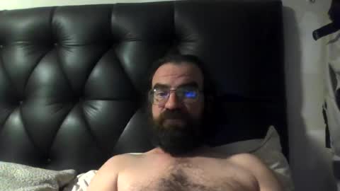 Snapshot of handywoody chatting on 06-14-26, 02:46 handywoody online show from 06-14-26, 02:46
