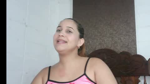 Snapshot of hankalanna chatting on 09-08-25, 10:09 Hank alanna online show from 09-08-25, 10:09