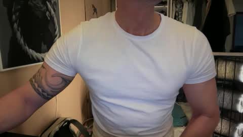 hanky online show from 01-28-25, 07:32