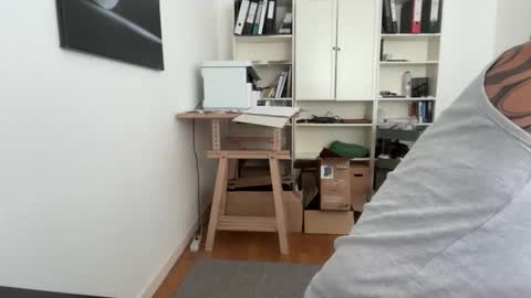 hanky online show from 09-19-25, 11:44